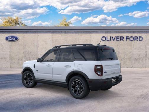 Space White Metallic 2026 Ford Bronco Sport Outer Banks