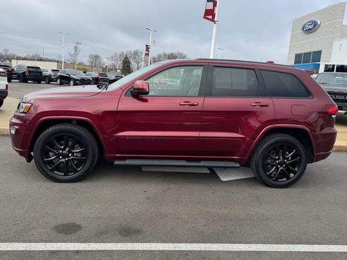 2019 Jeep Grand Cherokee Altitude
