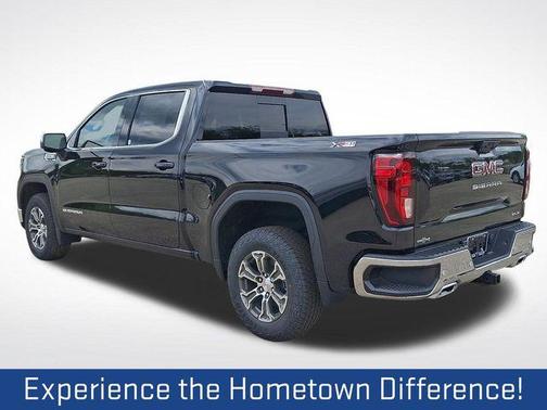 Onyx Black 2026 GMC Sierra 1500 SLE