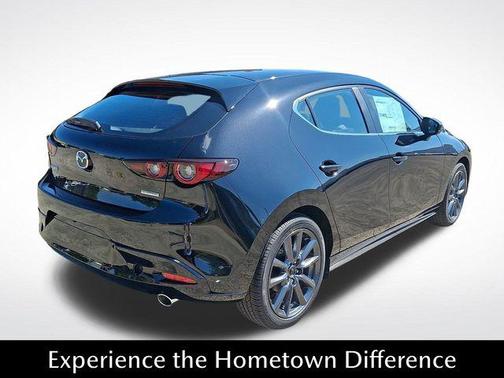 2025 Mazda Mazda3 FWD w/Preferred Package