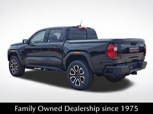 2025 GMC Canyon Base