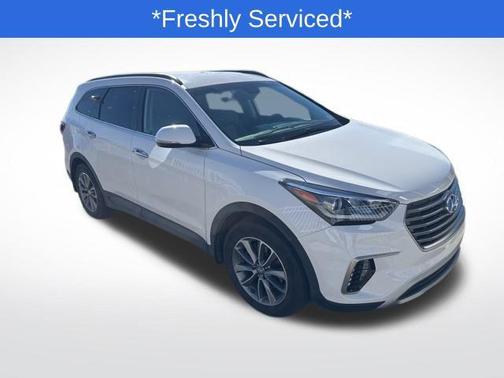 2018 Hyundai SANTA FE SE