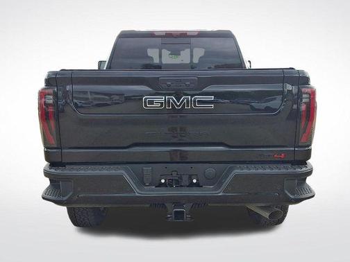 Onyx Black 2026 GMC Sierra 2500 AT4