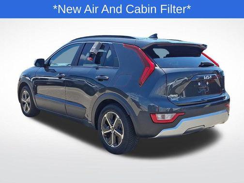 2023 Kia Niro LX
