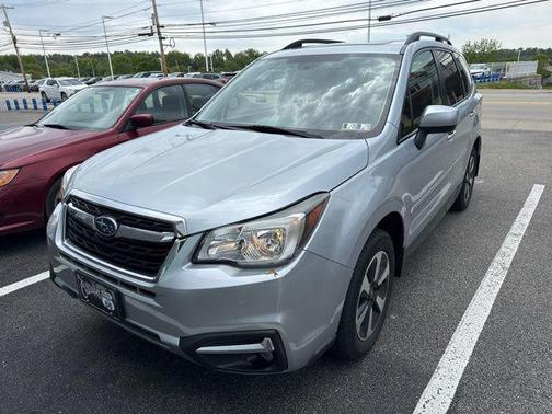 Ice Silver Metallic 2018 Subaru Forester 2.5i Premium