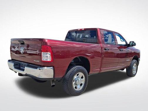 Delmonico Red Pearlcoat 2021 RAM 2500 Tradesman Crew Cab 4x4 6'4' Box