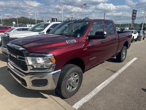 Delmonico Red Pearlcoat 2021 RAM 2500 Tradesman Crew Cab 4x4 6'4' Box