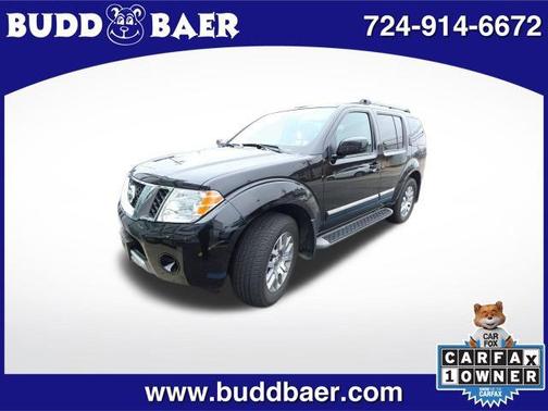 2011 Nissan Pathfinder LE