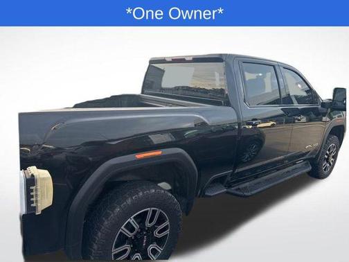 2022 GMC Sierra 2500 AT4