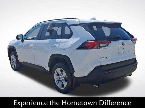 Super White 2021 Toyota RAV4 Hybrid LE