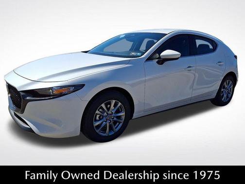 Snowflake White Pearl Mica 2026 Mazda Mazda3 FWD