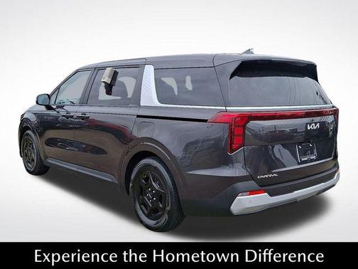 2025 Kia Carnival LXS