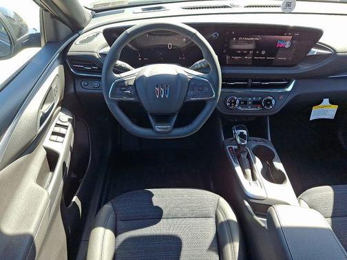 2025 Buick Envista Preferred FWD