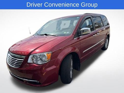 2015 Chrysler Town & Country Touring-L
