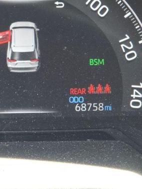 Ice Cap 2023 Toyota RAV4 LE