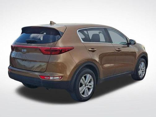 Burnished Copper 2018 Kia Sportage LX