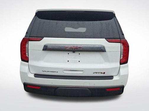 2023 GMC Yukon 4WD AT4