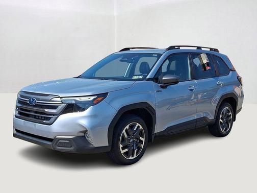 Ice Silver Metallic 2025 Subaru Forester Hybrid Premium
