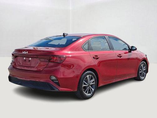 Currant Red 2023 Kia Forte LXS