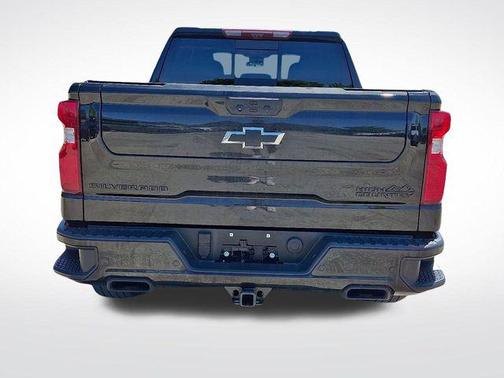 Black 2025 Chevrolet Silverado 1500 High Country