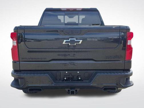 Black 2025 Chevrolet Silverado 1500 High Country