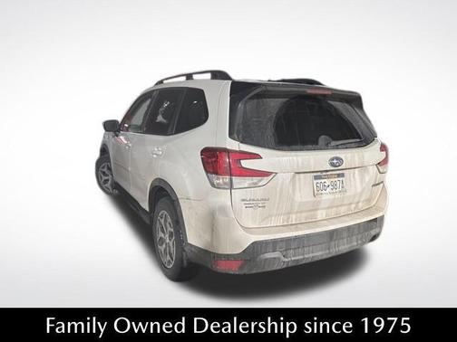 2024 Subaru Forester Premium