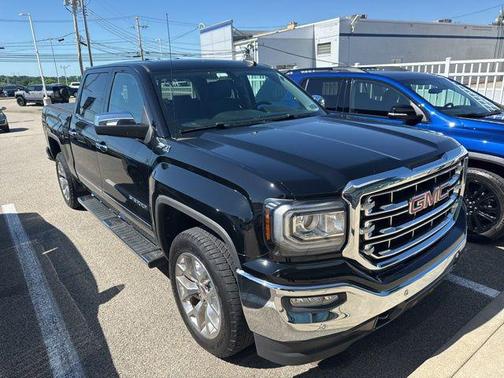 Onyx Black 2017 GMC Sierra 1500 SLT
