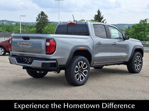 2025 GMC Canyon Base