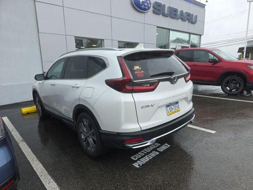 Platinum White Pearl 2022 Honda CR-V Hybrid Touring