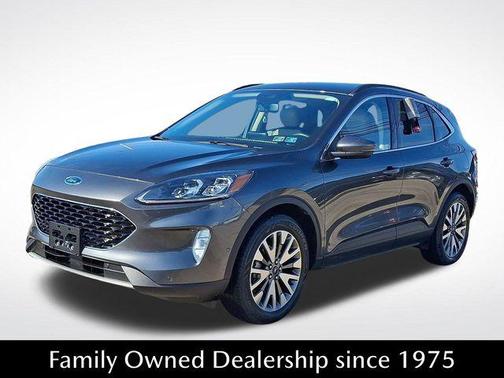 2020 Ford Escape Titanium