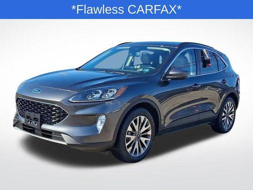 2020 Ford Escape Titanium