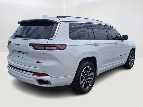 Bright White Clearcoat 2021 Jeep Grand Cherokee L Overland