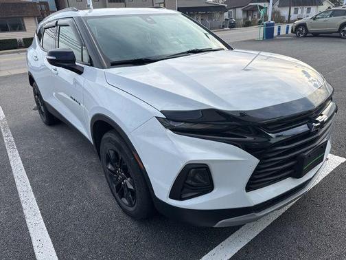 Summit White 2022 Chevrolet Blazer 2LT