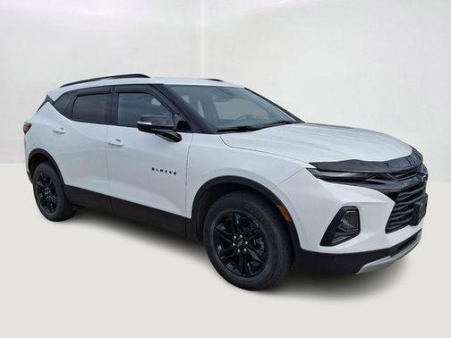Summit White 2022 Chevrolet Blazer 2LT