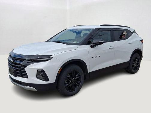 Summit White 2022 Chevrolet Blazer 2LT