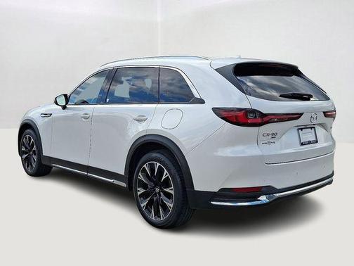 2024 Mazda CX-90 PHEV Premium