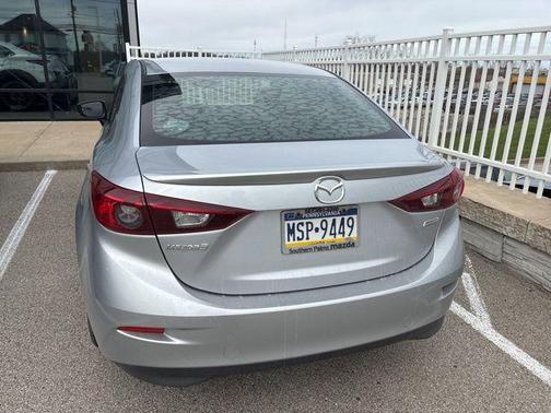 2018 Mazda Mazda3 Touring