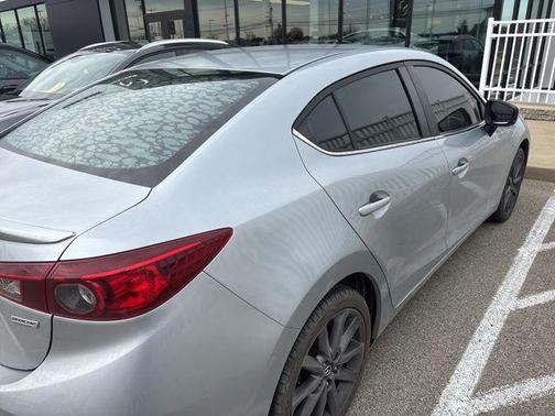 2018 Mazda Mazda3 Touring