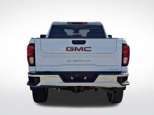 2026 GMC Sierra 2500 SLE