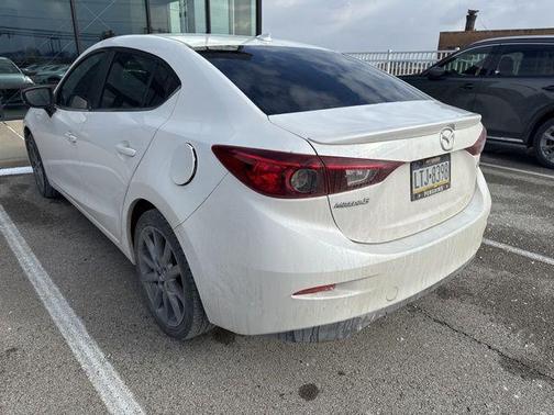 2018 Mazda Mazda3 Touring