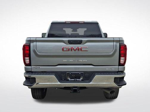 2026 GMC Sierra 2500 SLE