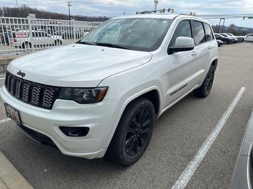 2020 Jeep Grand Cherokee Altitude