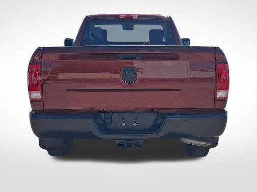 Delmonico Red Pearlcoat 2022 RAM 1500 Tradesman