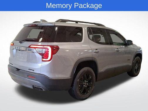 2023 GMC Acadia AWD AT4