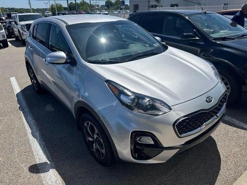 Sparkling Silver 2020 Kia Sportage LX