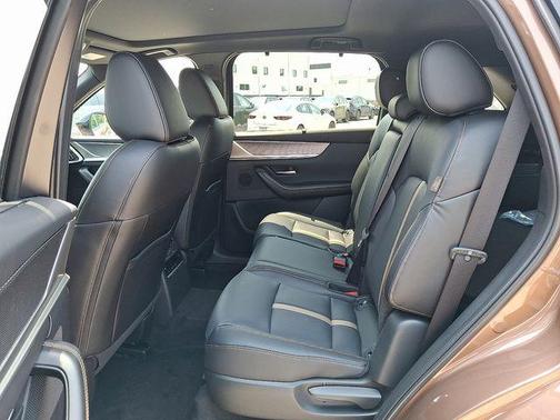 2025 Mazda CX-70 PHEV Premium Plus Package
