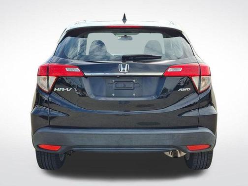 Crystal Black Pearl 2019 Honda HR-V LX