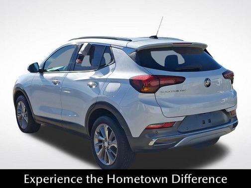 White Frost Tricoat 2022 Buick Encore GX Essence
