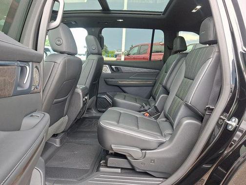 2025 Buick Enclave Avenir FWD