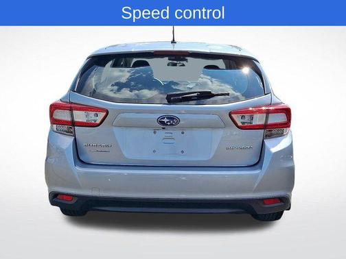 2019 Subaru Impreza 2.0i
